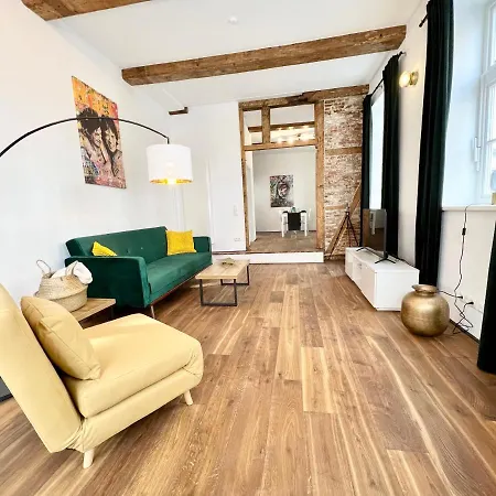 Historisches Altstadt Juwel Mit 2 Zimmern Inklusive Netflix *