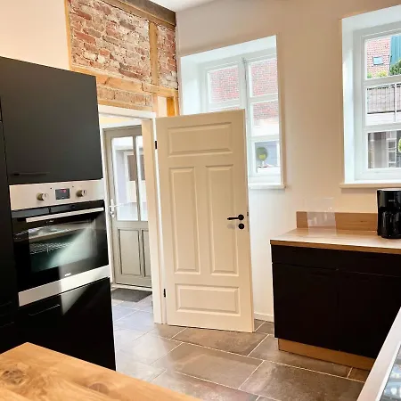 Apartman Historisches Altstadt Juwel Mit 2 Zimmern Inklusive Netflix Stade